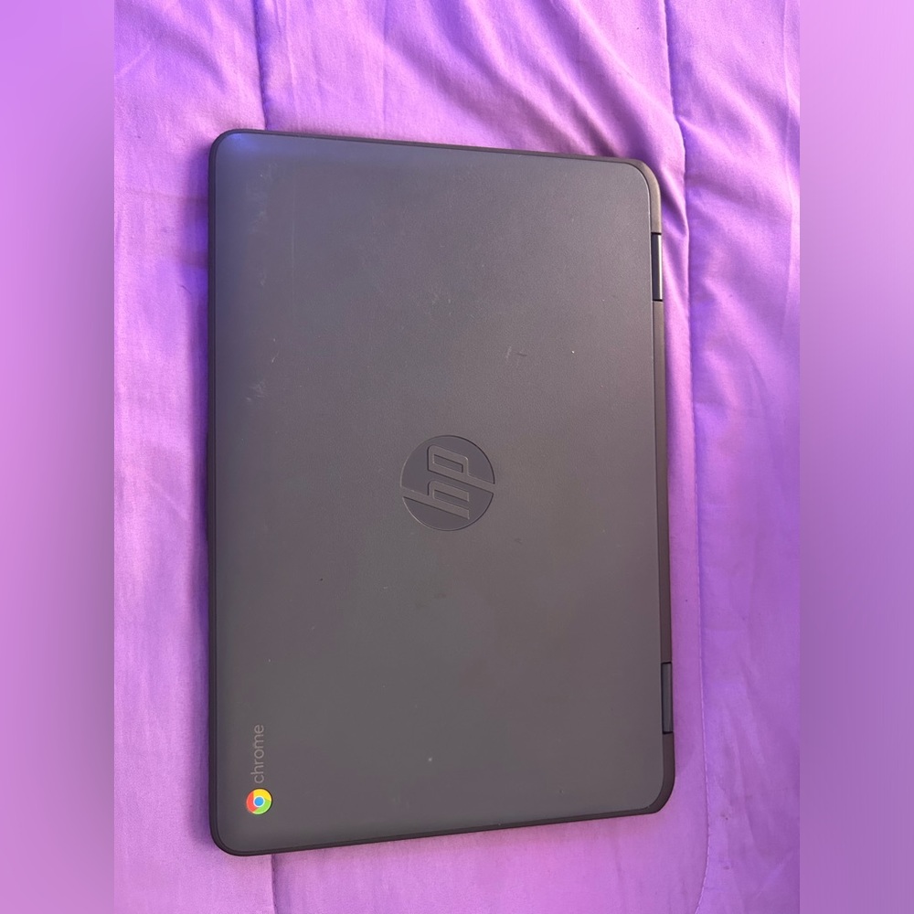 Chromebook - Picture 2 of 4